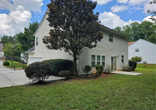 Photo 3 of Single family home for sale at 5408 Bighorn Pass SW, Atlanta, GA 30349 | MLS# 7819886 | Listing updated on 2026-10-02