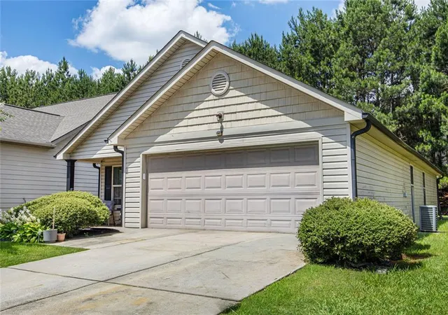 Homes for sale in Morrow, GA | 5089 Summerview Wy, Morrow, GA 30260 | MLS# 7785270