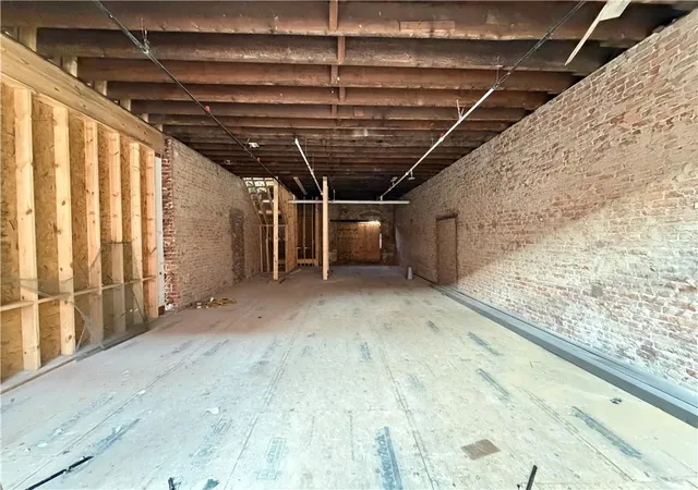 Photo 3 of Townhouse for sale at 8 E 3rd Ave E, Rome, GA 30161 | MLS# 7826350 | Listing updated on 2026-09-13