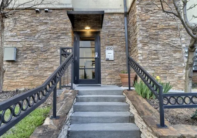 Photo 2 of Condo for sale at 2230 Cheshire Brg Rd #412, Atlanta, GA 30324 | MLS# 7769058 | Listing updated on 2026-09-09