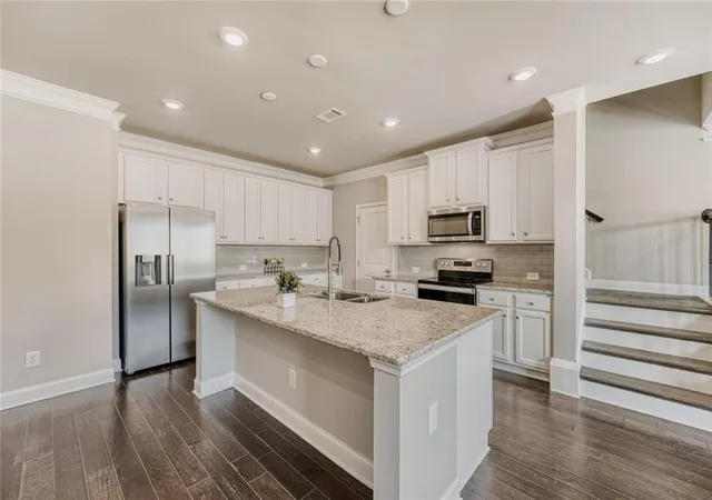 Photo 2 of Townhouse for sale at 2527 Pearl Ridge Tr, Buford, GA 30519 | MLS# 7797487 | Listing updated on 2026-09-16