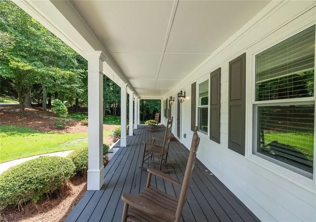 2nd image of 3696 Wildwood Farms Dr Nw, Peachtree Corners, GA 30096 | MLS# 7806526
