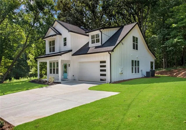 2nd image of 701 Chester Harris Dr, Dallas, GA 30132 | MLS# 7826600