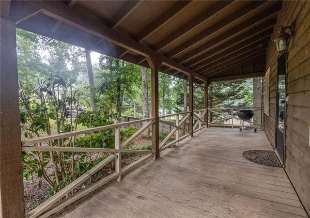 Homes for sale in Cumming, GA | 3065 Mangum Dr, Cumming, GA 30041 | MLS# 7793502