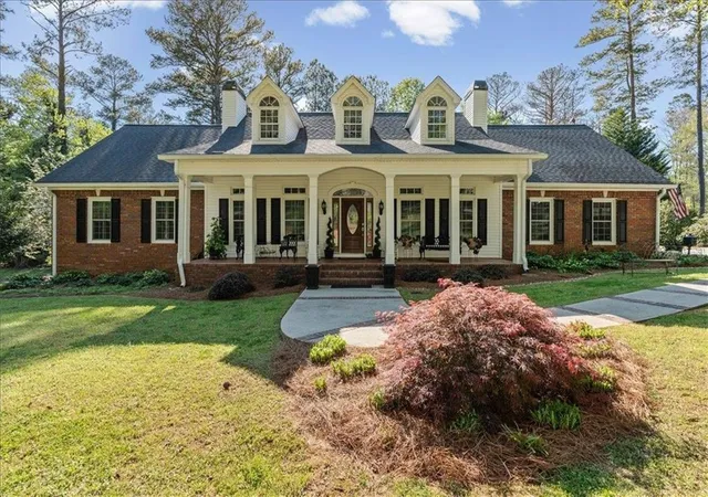 Homes for sale in Tallapoosa, GA | 80 Highland Dr, Tallapoosa, GA 30176 | MLS# 7750835