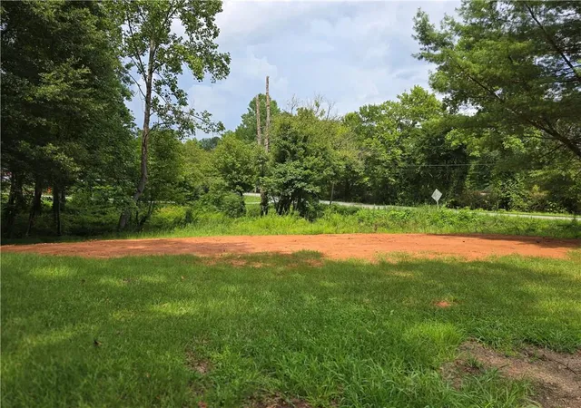 5th image of 2715 Huff Dr N, Lawrenceville, GA 30044 | MLS# 7791025