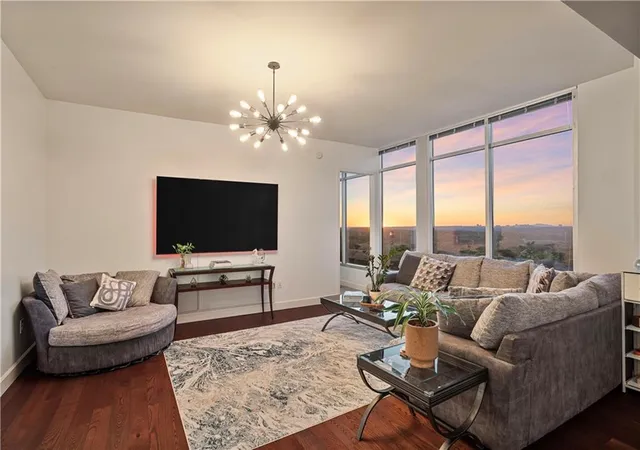 2nd image of 1820 Peachtree St Nw #1509, Atlanta, GA 30309 | MLS# 7800264