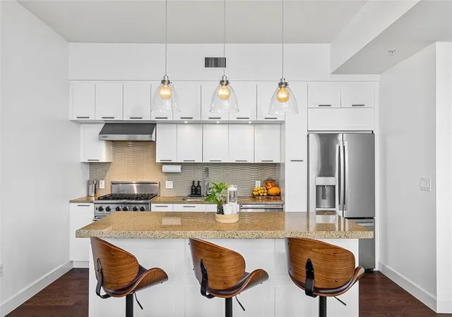 3rd image of 1820 Peachtree St Nw #1509, Atlanta, GA 30309 | MLS# 7800264