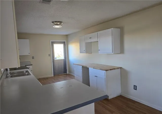 Photo 4 of Single family home for sale at 1610 Mulberry Rock Rd, Dallas, GA 30157 | MLS# 7829519 | Listing updated on 2026-08-30