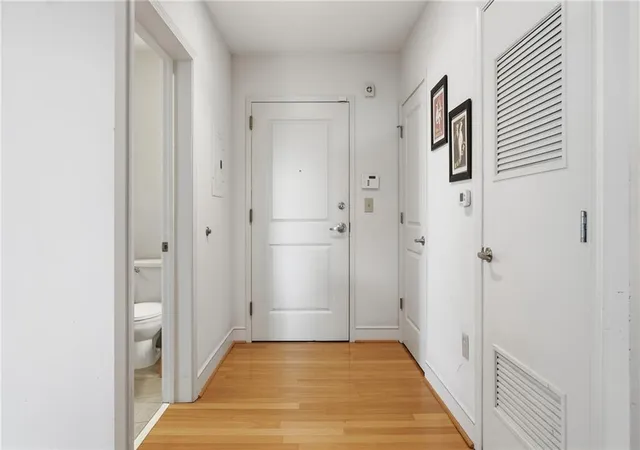 5th image of 44 Peachtree Pl Ne #424, Atlanta, GA 30309 | MLS# 7686018