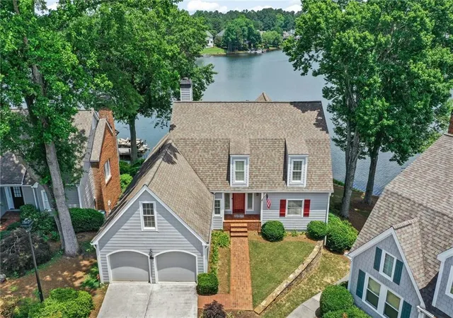 Homes for sale in Alpharetta, GA | 6425 Spinnaker Ln, Alpharetta, GA 30005 | MLS# 7749965