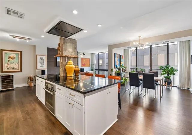 Photo 1 of Condo for sale at 145 15th Street Ne #826, Atlanta, GA 30309 | MLS# 7776138 | Listing updated on 2026-10-29