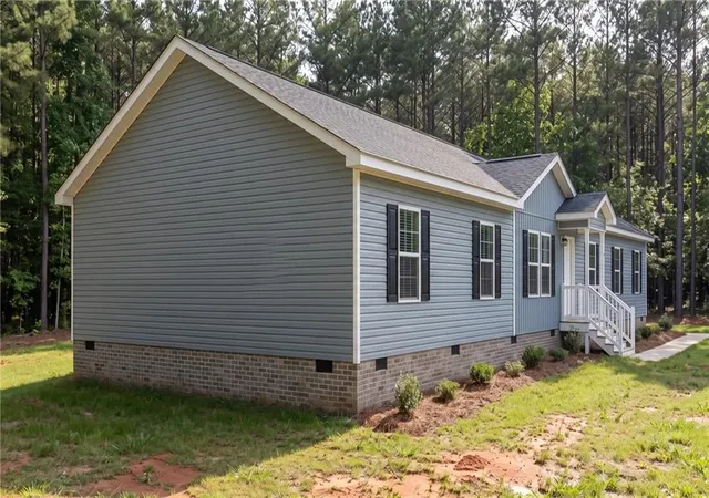 Photo 4 of Single family home for sale at 4230 Belvedere Dr, Gainesville, GA 30506 | MLS# 7860532 | Listing updated on 2026-10-30