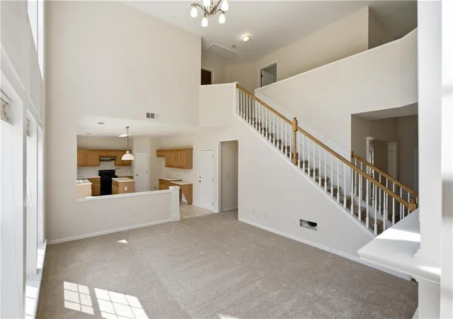 Photo 4 of Single family home for sale at 4721 Creek Hl Ln, Sugar Hill, GA 30518 | MLS# 7761247 | Listing updated on 2026-08-07