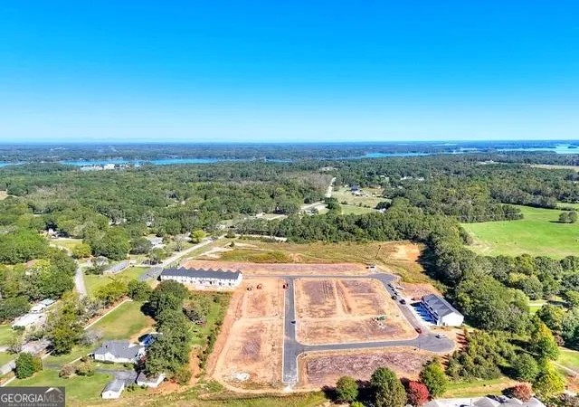 Homes for sale in Hartwell, GA | 2 Ccrest Dr, Hartwell, GA 30643 | MLS# 7767277