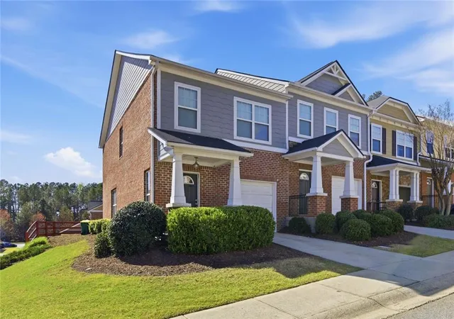 2nd image of 804 Arbor Gate Ln, Lawrenceville, GA 30044 | MLS# 7733419