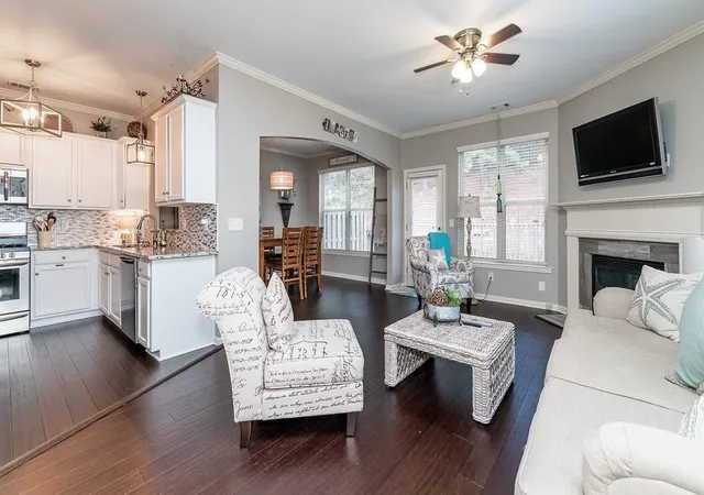 Photo 4 of Townhouse for sale at 120 Sunset Ln, Woodstock, GA 30189 | MLS# 7809967 | Listing updated on 2026-09-20