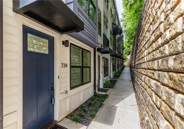 1st image of 734 Eloise Wy Se, Atlanta, GA 30312 | MLS# 7767613