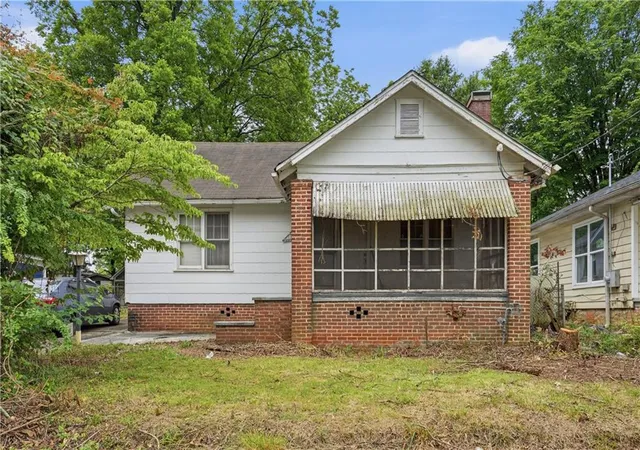 Homes for sale in Atlanta, GA | 1426 Wadley Ave, Atlanta, GA 30344 | MLS# 7789087