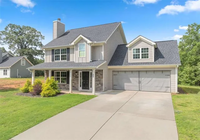 Photo 2 of Single family home for sale at 5442 Stepstone Way, Gainesville, GA 30506 | MLS# 7786834 | Listing updated on 2026-08-10