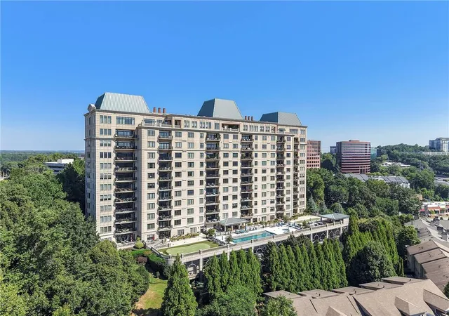 Photo 2 of Condo for sale at 2700 Paces Ferry Rd Se #203, Atlanta, GA 30339 | MLS# 7828993 | Listing updated on 2026-09-01