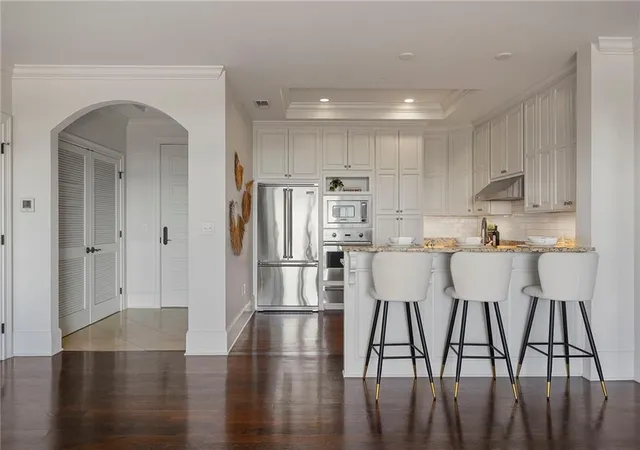 Photo 3 of Condo for sale at 2700 Paces Ferry Rd Se #203, Atlanta, GA 30339 | MLS# 7828993 | Listing updated on 2026-09-01