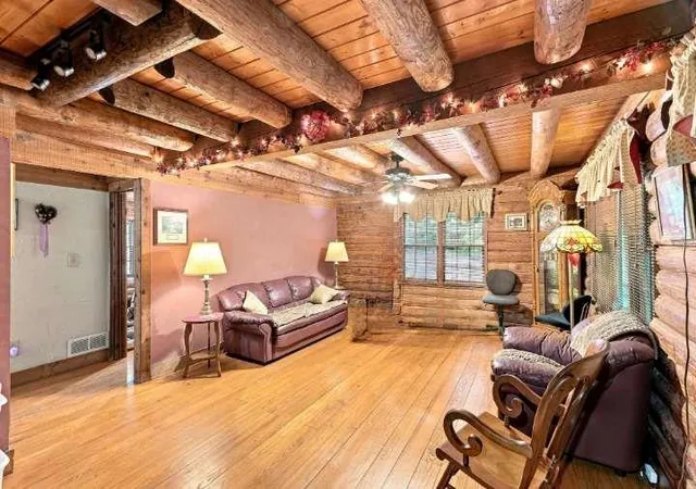 Photo 3 of Sale Pending at 7918 Holyoke Rd, Cumming, GA 30040 | MLS# 7821416 | Listing updated on 2026-09-10