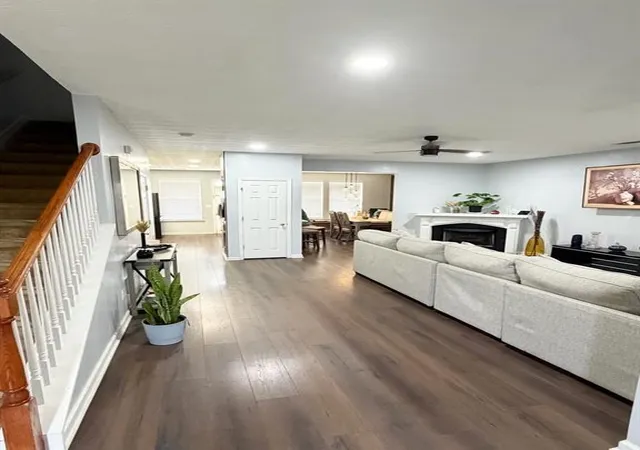 2nd image of 1556 Paramount View Tr, Sugar Hill, GA 30518 | MLS# 7823435