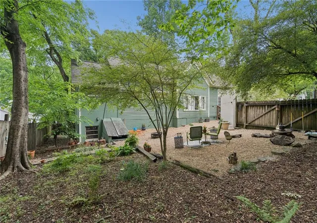 Homes for sale in Atlanta, GA | 1248 Barnes St Nw, Atlanta, GA 30318 | MLS# 7764678