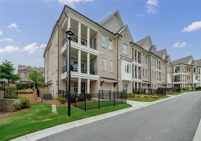 5th image of 4989 Sealy Cir, Peachtree Corners, GA 30092 | MLS# 7822915
