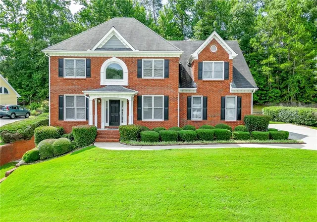 Homes for sale in Snellville, GA | 4102 Trotters Way Dr, Snellville, GA 30039 | MLS# 7802392