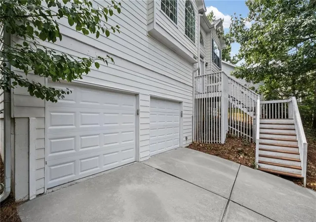 Photo 3 of Sale Pending at 2646 Mcguire Dr NW, Kennesaw, GA 30144 | MLS# 7803768 | Listing updated on 2026-10-12