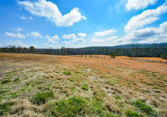 3rd image of 119 Inland 5 Acres Dr, Talking Rock, GA 30175 | MLS# 7727672