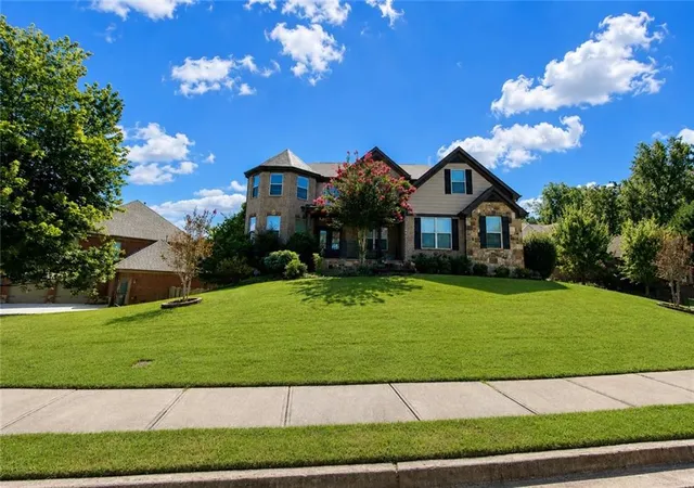 Photo 1 of Single family home for sale at 1321 Azalea Brk Dr, Lawrenceville, GA 30043 | MLS# 7805203 | Listing updated on 2026-09-10