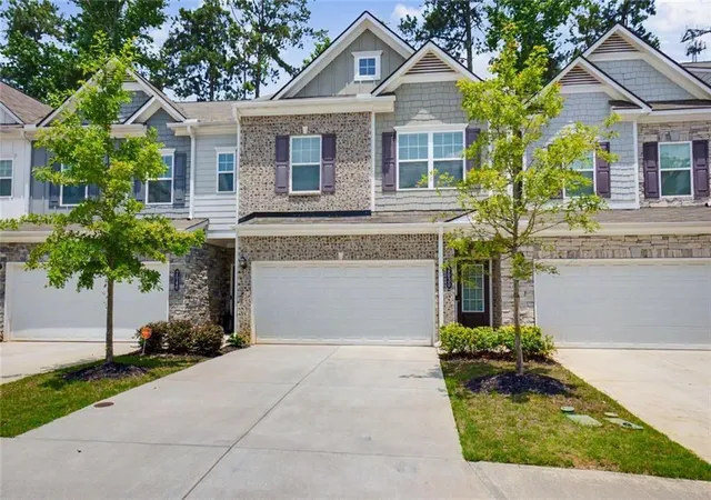2nd image of 2030 Ravencliff Rd, Austell, GA 30168 | MLS# 7800377