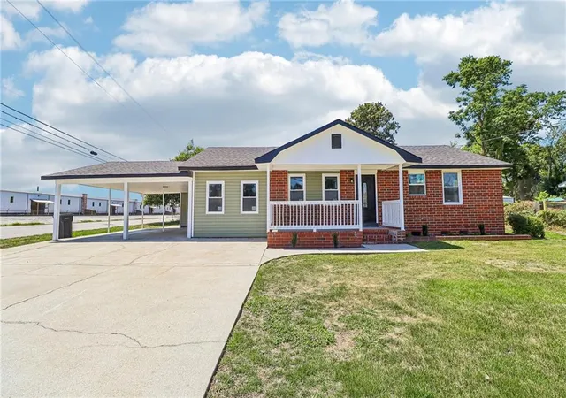 3rd image of 1802 Lokey St, Augusta, GA 30904 | MLS# 7827879