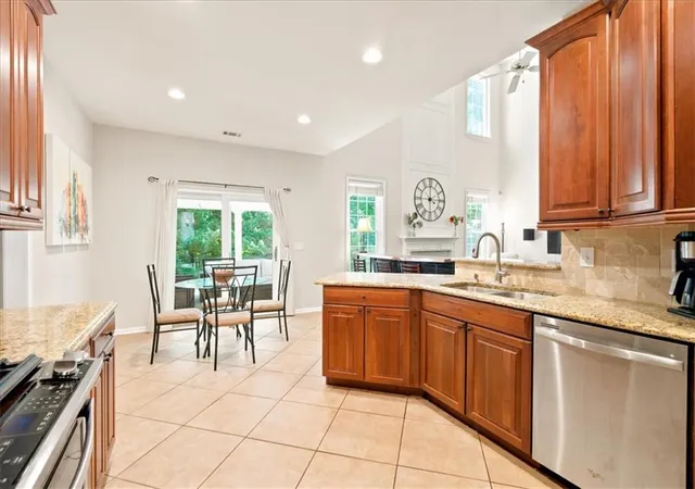 Homes for sale in Marietta, GA | 1462 Gateview Cir, Marietta, GA 30062 | MLS# 7790428