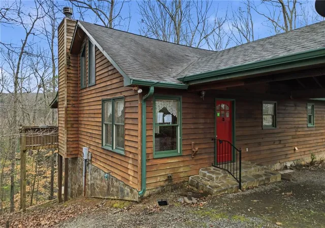 Homes for sale in Ellijay, GA | 591 Oak Ridge Rd, Ellijay, GA 30536 | MLS# 7715380