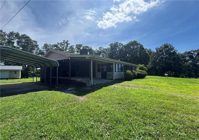 Photo 3 of Single family home for sale at 2113 Union Grv Church Rd SE, Adairsville, GA 30103 | MLS# 7789031 | Listing updated on 2026-09-24