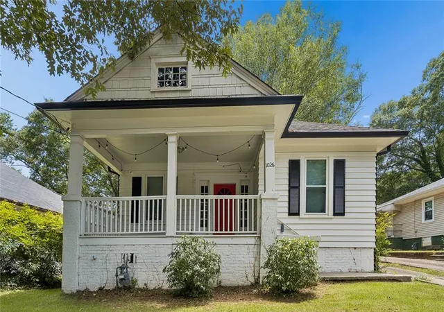 Photo 1 of Single family home for sale at 1026 Astor Ave Sw, Atlanta, GA 30310 | MLS# 7798099 | Listing updated on 2026-08-29
