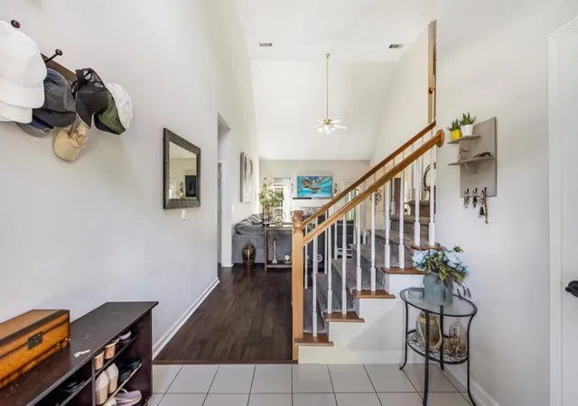 3rd image of 165 Roberts Rd, Suwanee, GA 30024 | MLS# 7824866