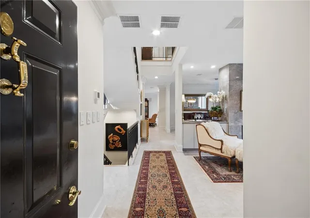 Photo 4 of Condo for sale at 2960 Pharr Ct S NW #N6 & N8, Atlanta, GA 30305 | MLS# 7823302 | Listing updated on 2026-09-13