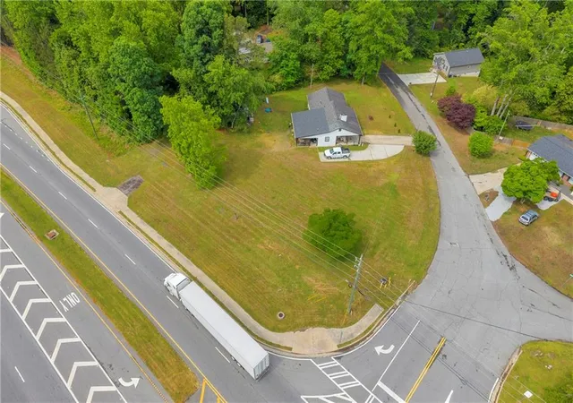 Photo 4 of Land for sale at 4004 Winder Hwy, Flowery Branch, GA 30542 | MLS# 7765701 | Listing updated on 2026-08-18