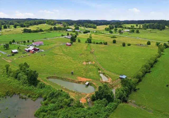 1st image of 0 Plainview Rd Se, Adairsville, GA 30103 | MLS# 7778428