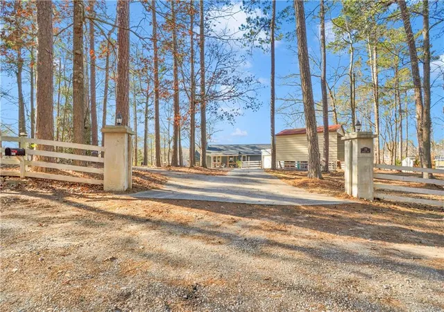 Homes for sale in Monticello, GA | 231 Cardinal Pt, Monticello, GA 31064 | MLS# 7703081