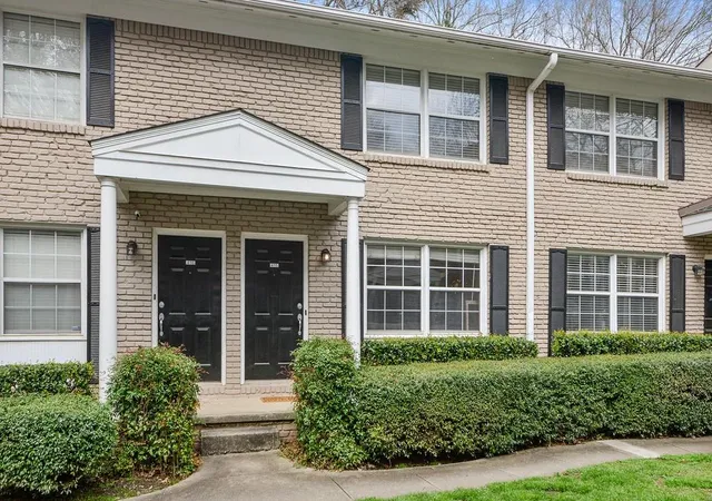 Condominium at 2232 Dunseath Ave Nw #415, Atlanta, GA 30318 | MLS# 6697382 | | Sold on 2020-06-22