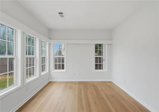 4th image of 1225 Lafayette Sq, Mcdonough, GA 30252 | MLS# 7799592