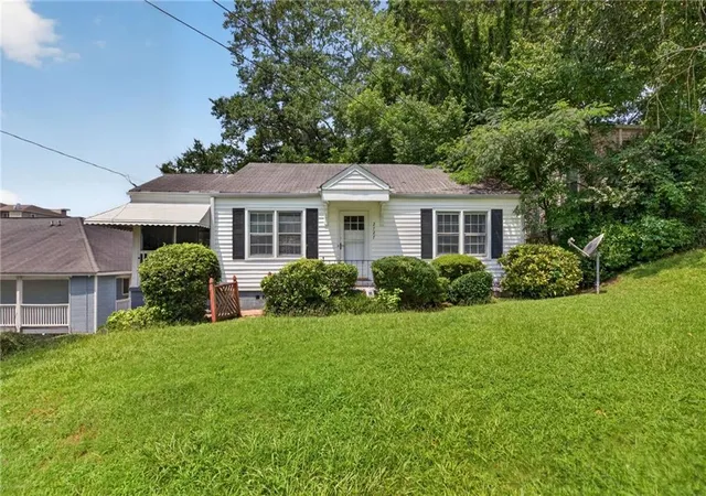 Photo 1 of Single family home for sale at 2727 Humphries St, Atlanta, GA 30344 | MLS# 7813100 | Listing updated on 2026-08-25