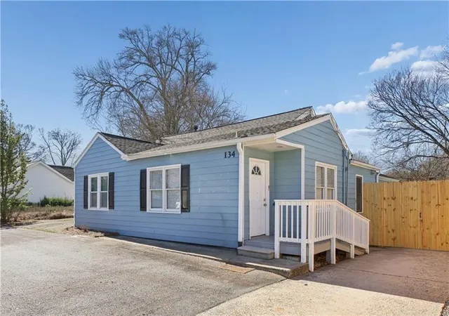 Photo 1 of Single family home for sale at 134 South Ave Se, Marietta, GA 30060 | MLS# 7804472 | Listing updated on 2026-10-09