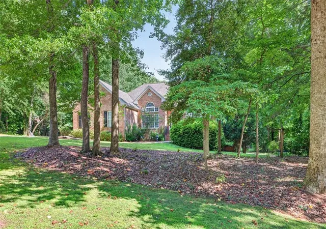 2nd image of 323 Oconee Ln, Commerce, GA 30529 | MLS# 7794918